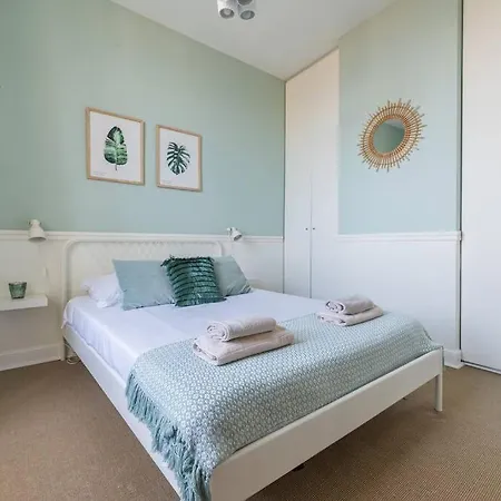 Magnifique D'époque Vue Mer, à 12 Min à Pieds Villa Menton