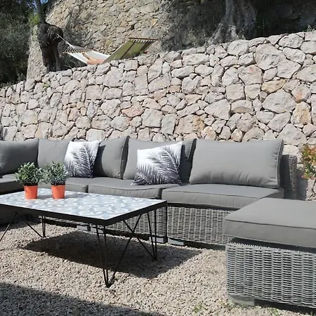 Villa Magnifique D'époque Vue Mer, à 12 Min à Pieds Menton