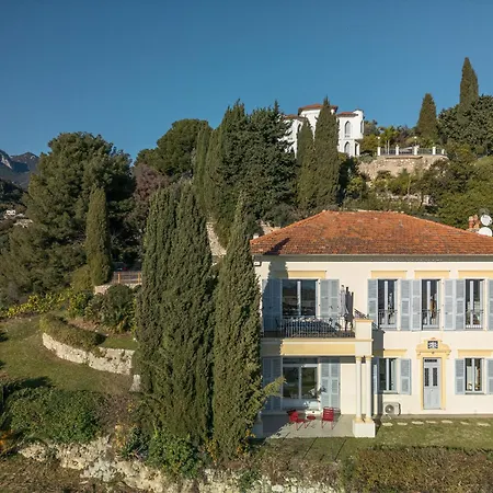 Villa Magnifique D'époque Vue Mer, à 12 Min à Pieds Menton