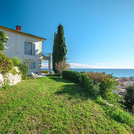 Magnifique D'époque Vue Mer, à 12 Min à Pieds *