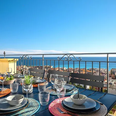 Villa Magnifique D'époque Vue Mer, à 12 Min à Pieds