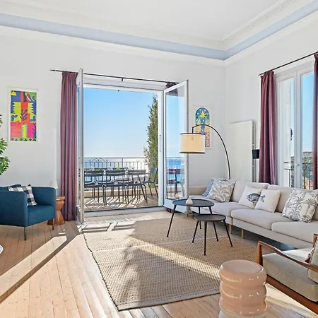 Magnifique D'epoque Vue Mer, A 12 Min A Pieds *