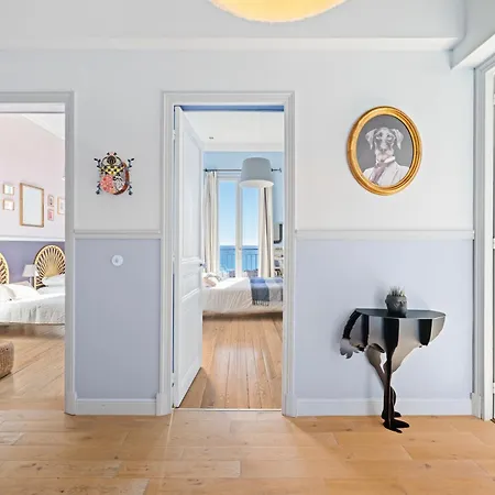 Magnifique D'epoque Vue Mer, A 12 Min A Pieds Villa Menton